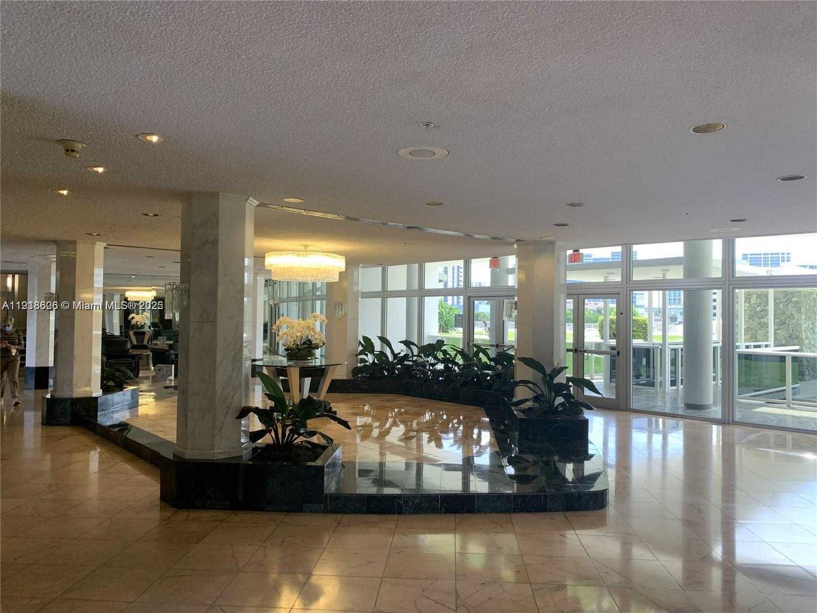 Small Image of 900 BAY DR #211, Miami Beach Number 11