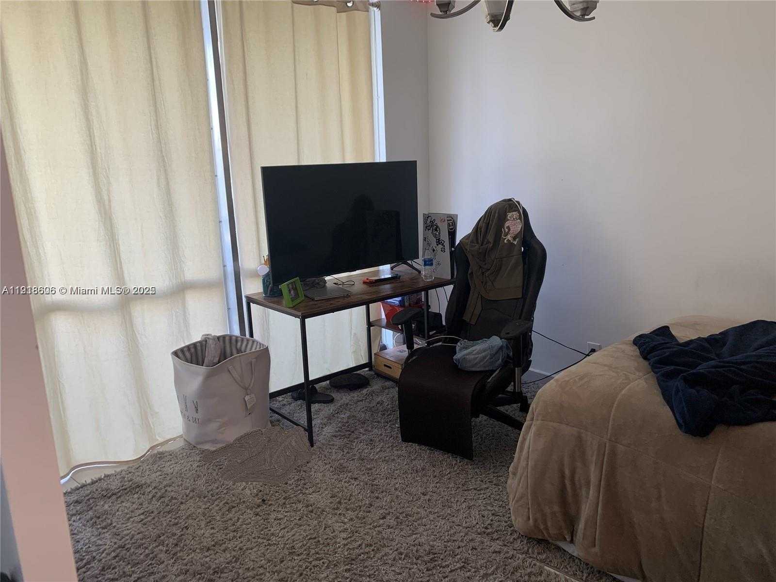 Small Image of 900 BAY DR #211, Miami Beach Number 29