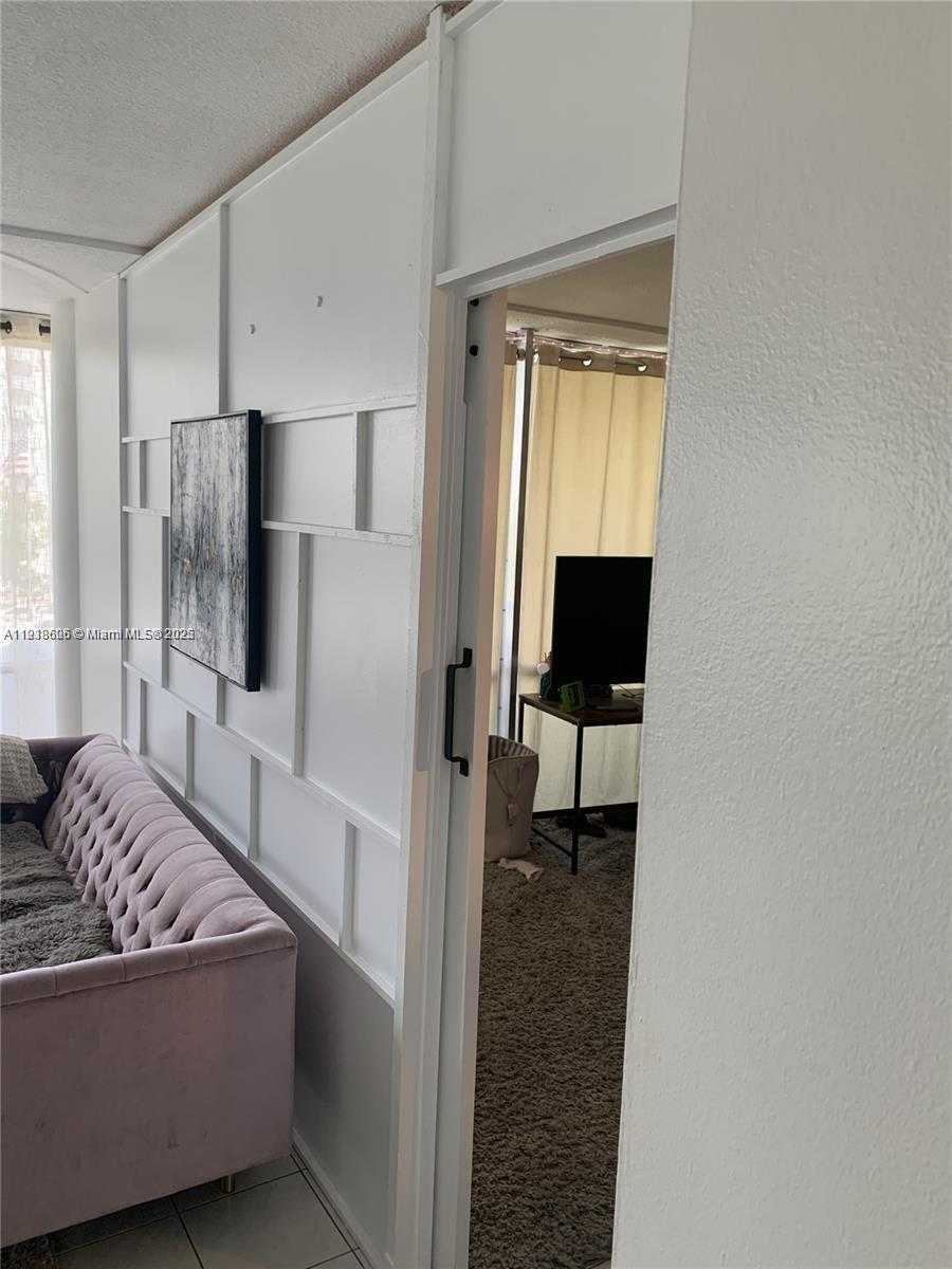 Small Image of 900 BAY DR #211, Miami Beach Number 30