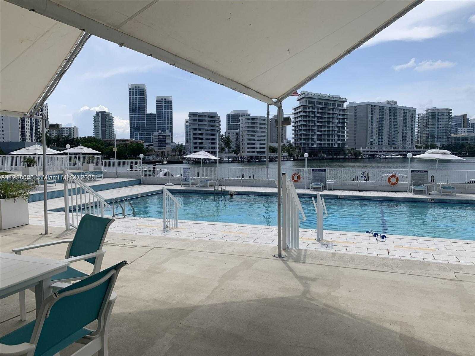 Small Image of 900 BAY DR #211, Miami Beach Number 56