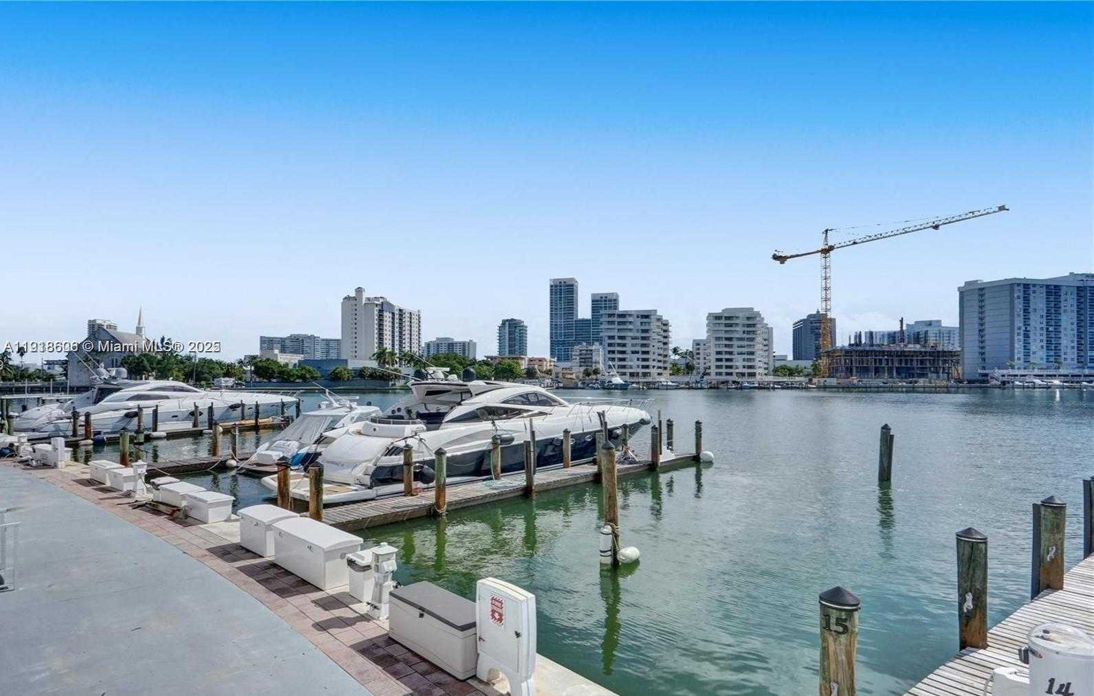 Small Image of 900 BAY DR #211, Miami Beach Number 65