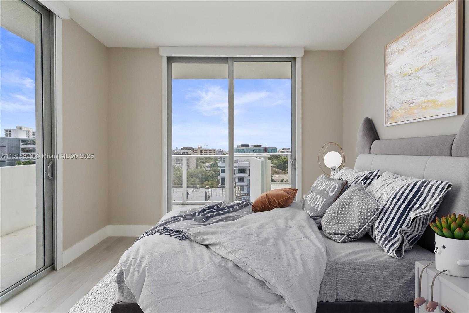 Small Image of 1150 101ST ST #PH 702, Bay Harbor Islands Number 10