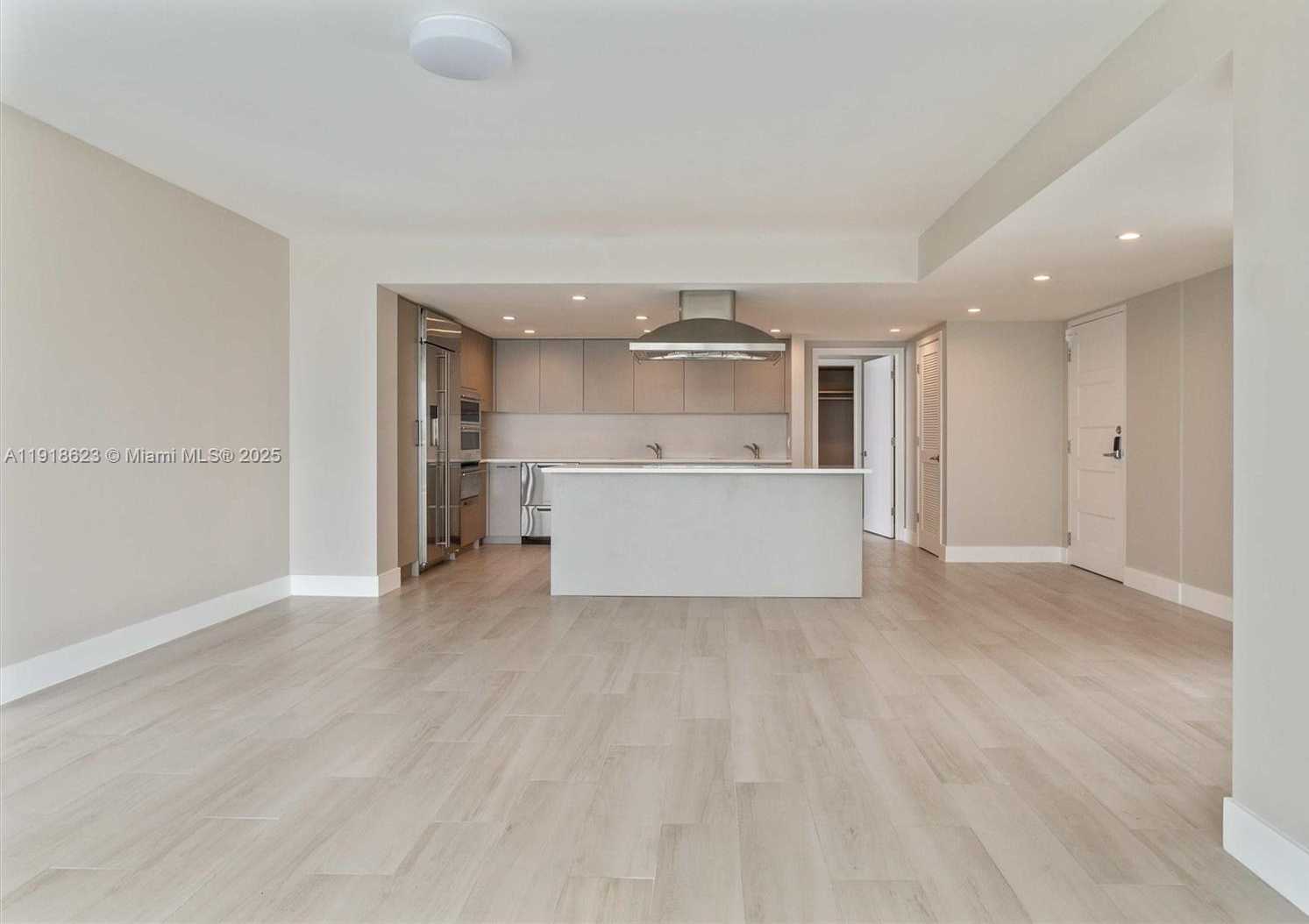 Small Image of 1150 101ST ST #PH 702, Bay Harbor Islands Number 16