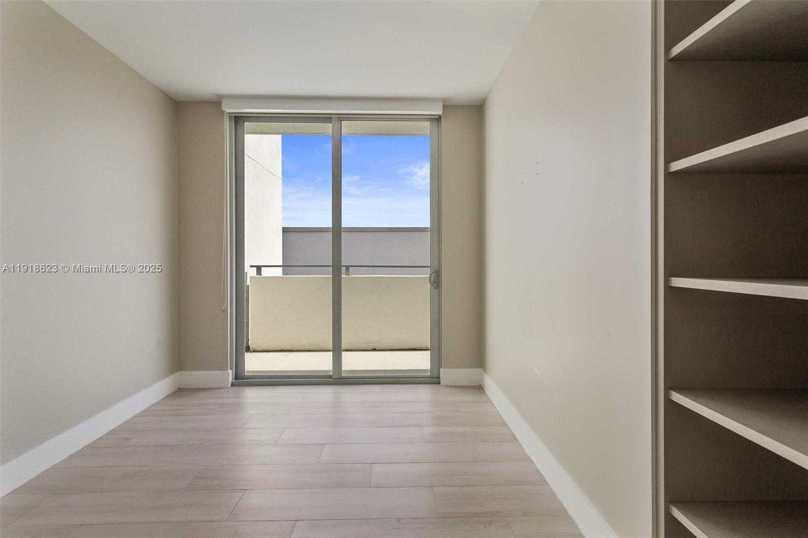 Small Image of 1150 101ST ST #PH 702, Bay Harbor Islands Number 27