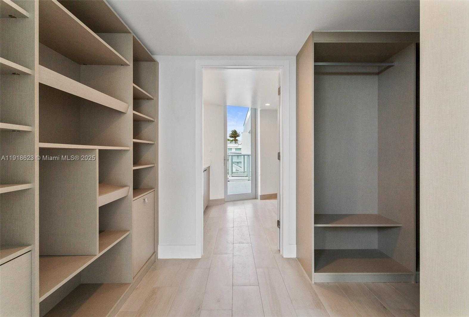 Small Image of 1150 101ST ST #PH 702, Bay Harbor Islands Number 40