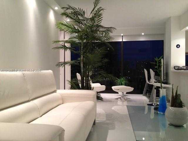 Small Image of Sunny Isles Beach Number 13