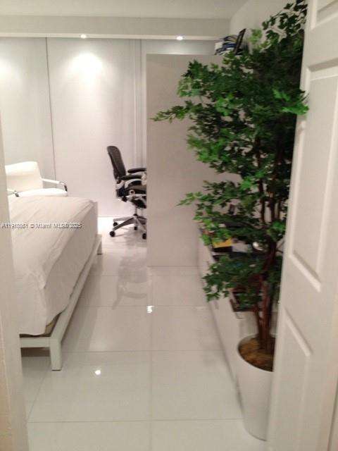 Small Image of Sunny Isles Beach Number 6