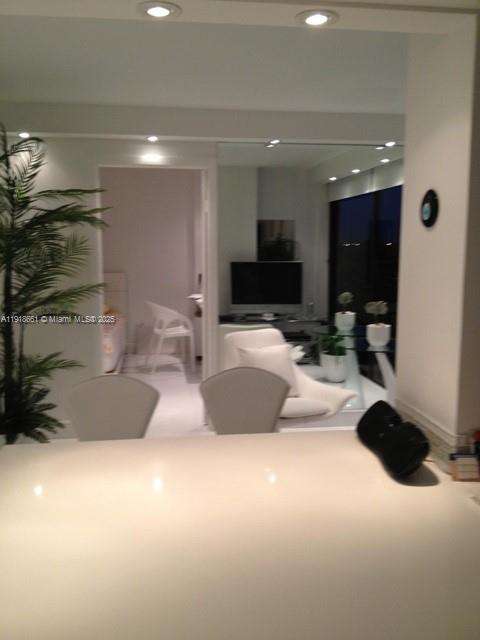 Small Image of Sunny Isles Beach Number 8