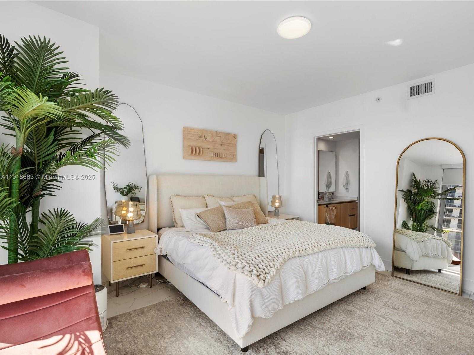 Small Image of 488 NORTH EAST 18TH ST #4610, Miami Number 22