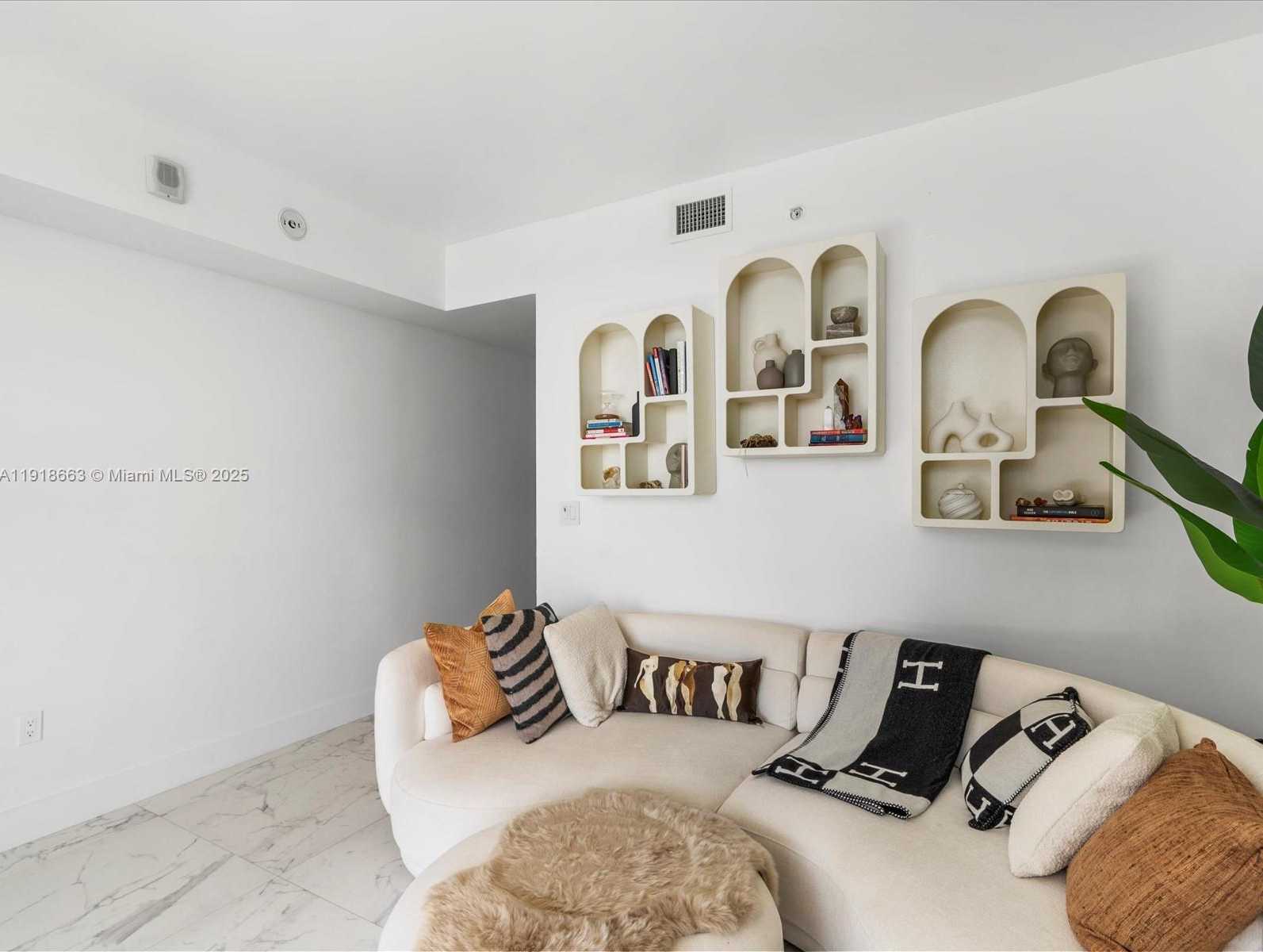 Small Image of 488 NORTH EAST 18TH ST #4610, Miami Number 31