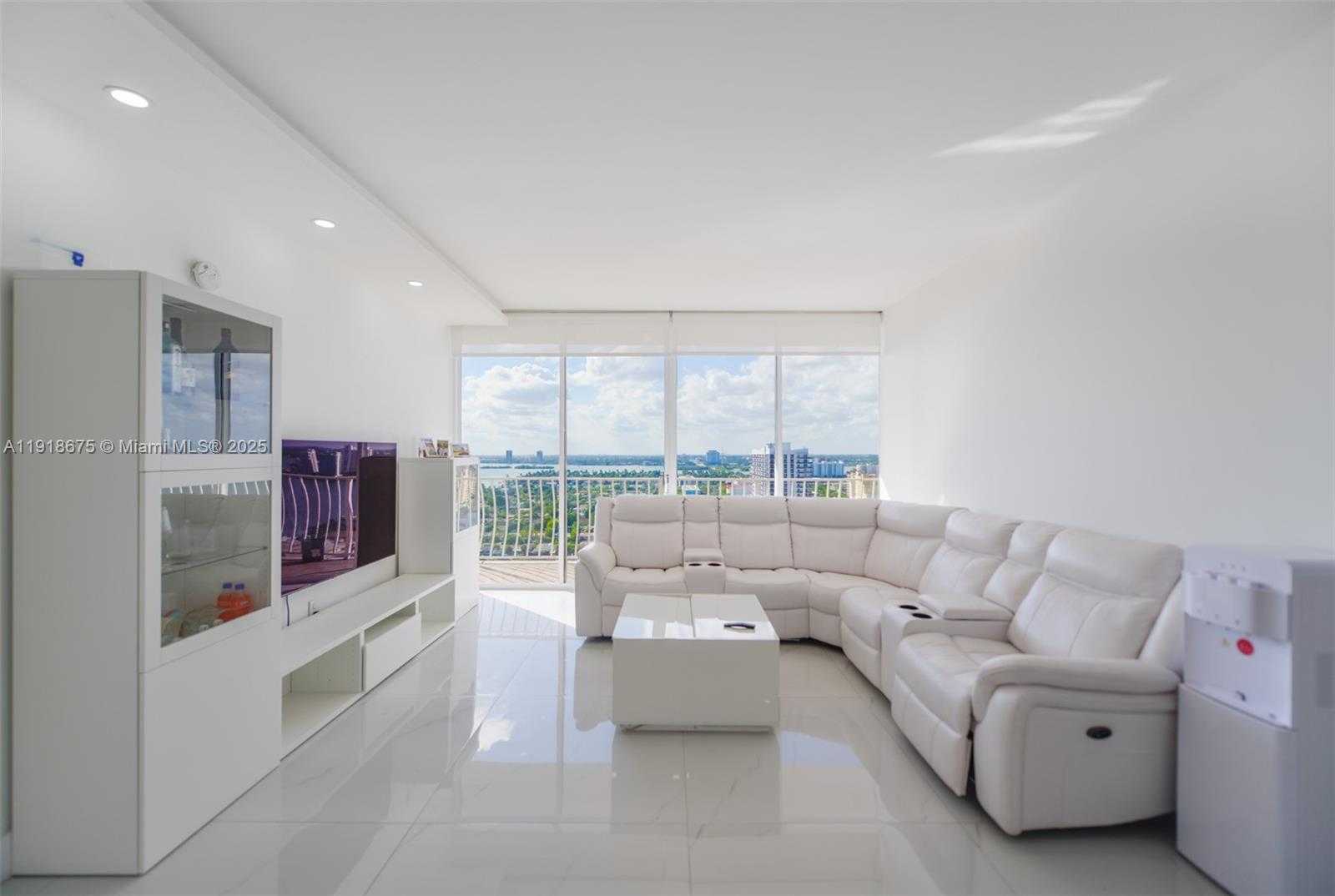 Small Image of 7601 EAST TREASURE DR #PH103, North Bay Village Number 13