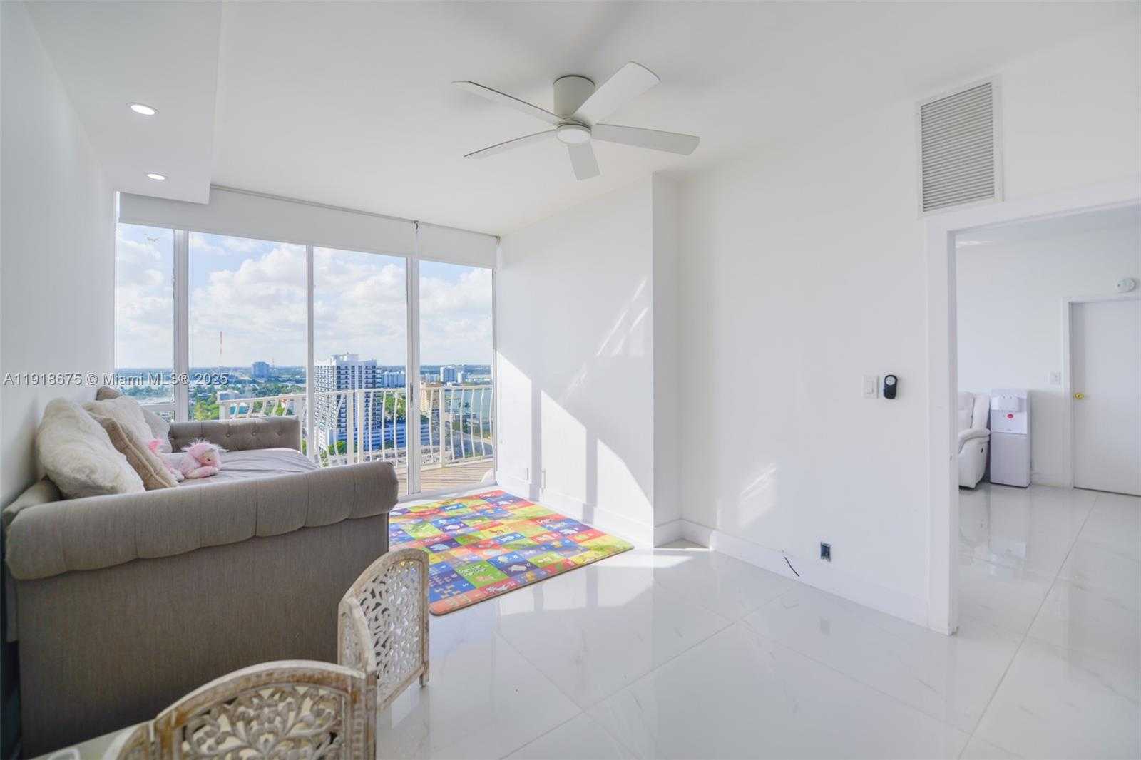 Small Image of 7601 EAST TREASURE DR #PH103, North Bay Village Number 15