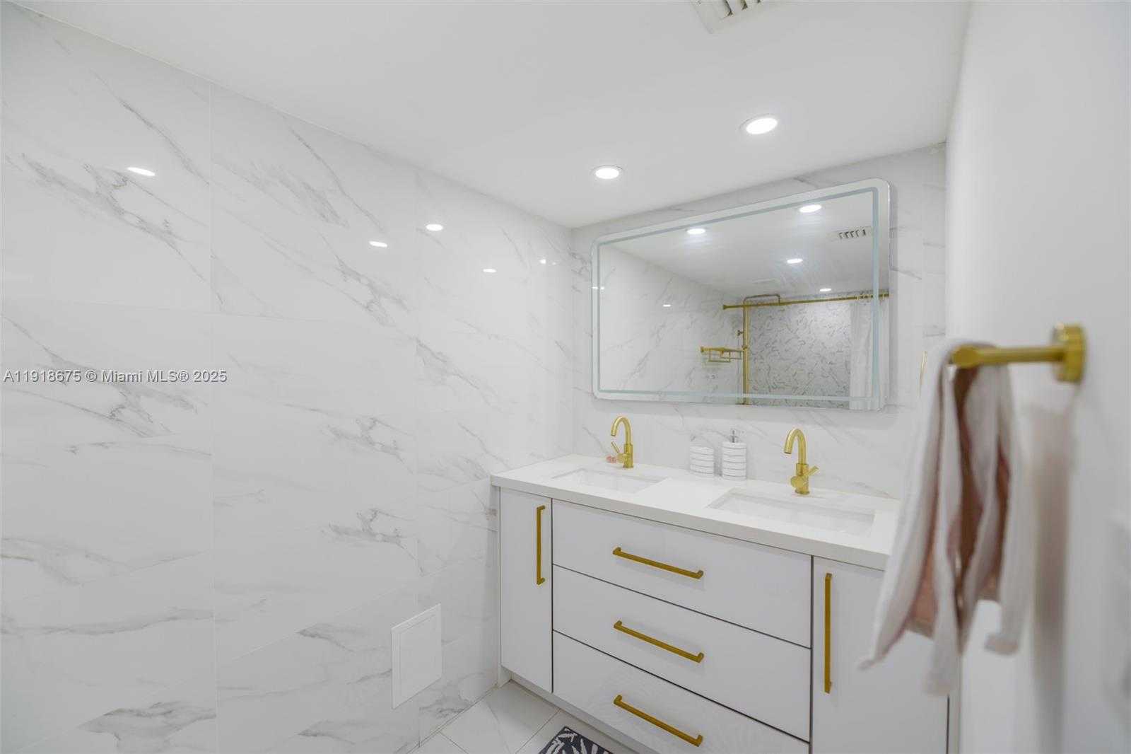 Small Image of 7601 EAST TREASURE DR #PH103, North Bay Village Number 24