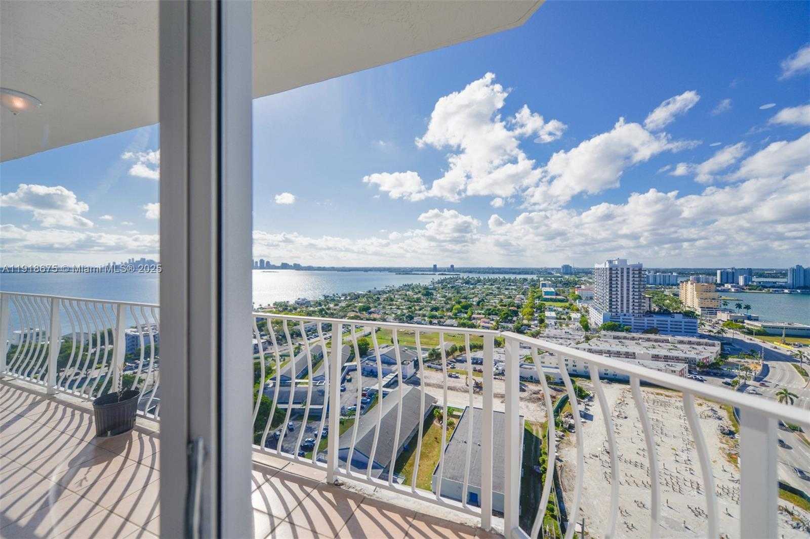 Small Image of 7601 EAST TREASURE DR #PH103, North Bay Village Number 26