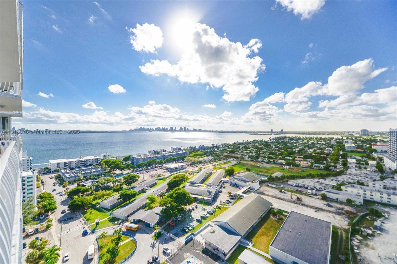 Small Image of 7601 EAST TREASURE DR #PH103, North Bay Village Number 4