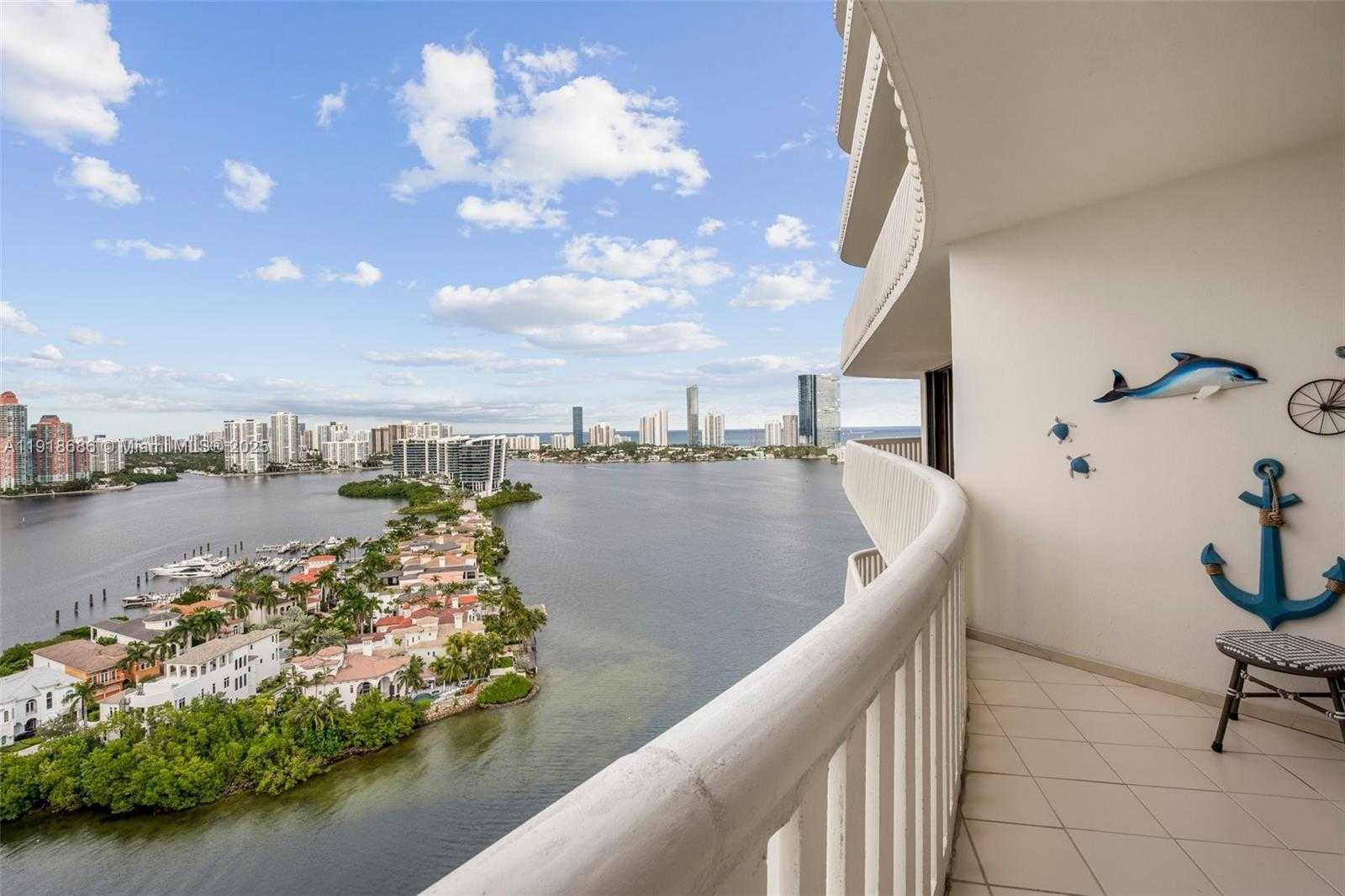 Small Image of 3000 ISLAND BLVD #2404, Aventura Number 2