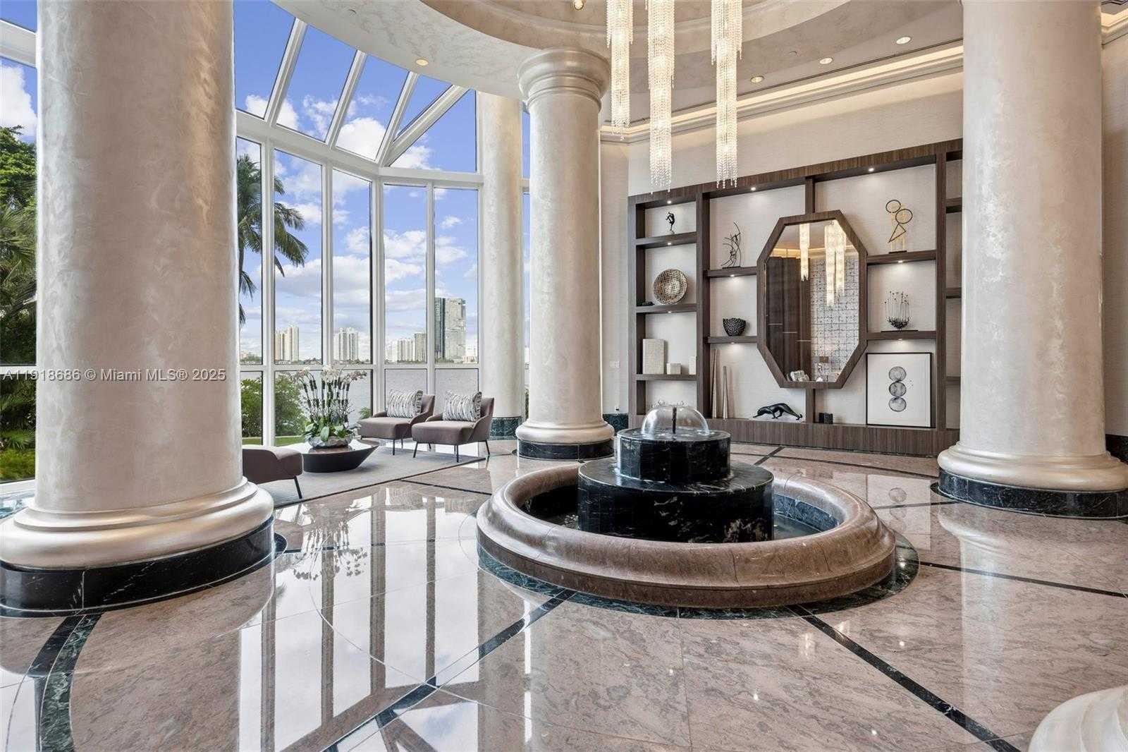 Small Image of 3000 ISLAND BLVD #2404, Aventura Number 25