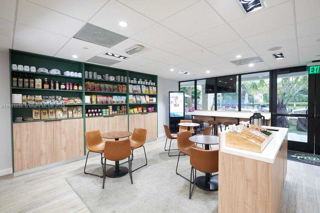 Small Image of 3000 ISLAND BLVD #2404, Aventura Number 39