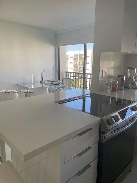 Small Image of 16909 NORTH BAY RD #805, Sunny Isles Beach Number 19