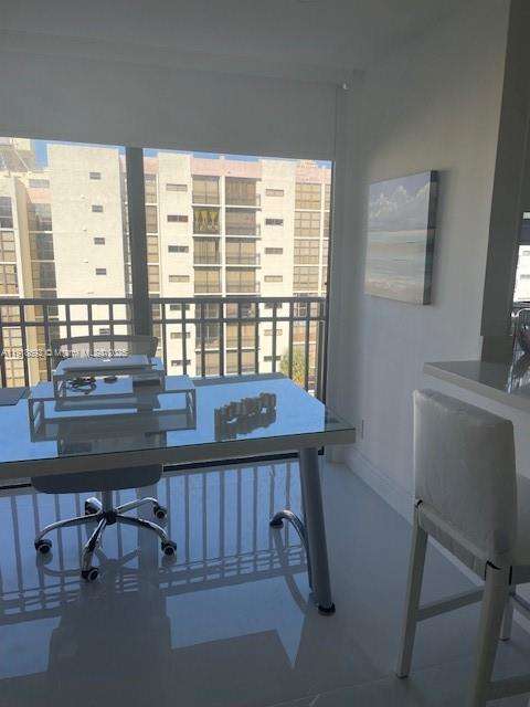 Small Image of 16909 NORTH BAY RD #805, Sunny Isles Beach Number 20