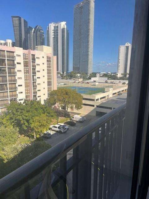 Small Image of 16909 NORTH BAY RD #805, Sunny Isles Beach Number 23