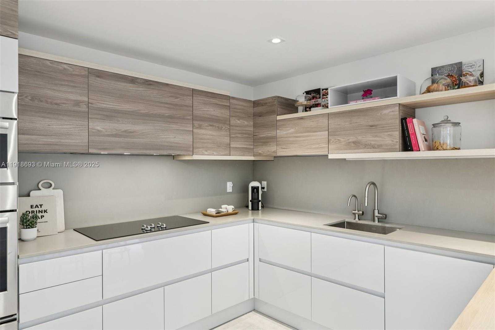 Small Image of 7123 RAIN FOREST DR #A, Boca Raton Number 19