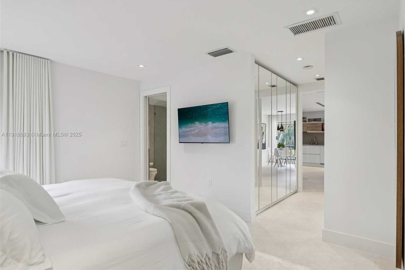 Small Image of 7123 RAIN FOREST DR #A, Boca Raton Number 21