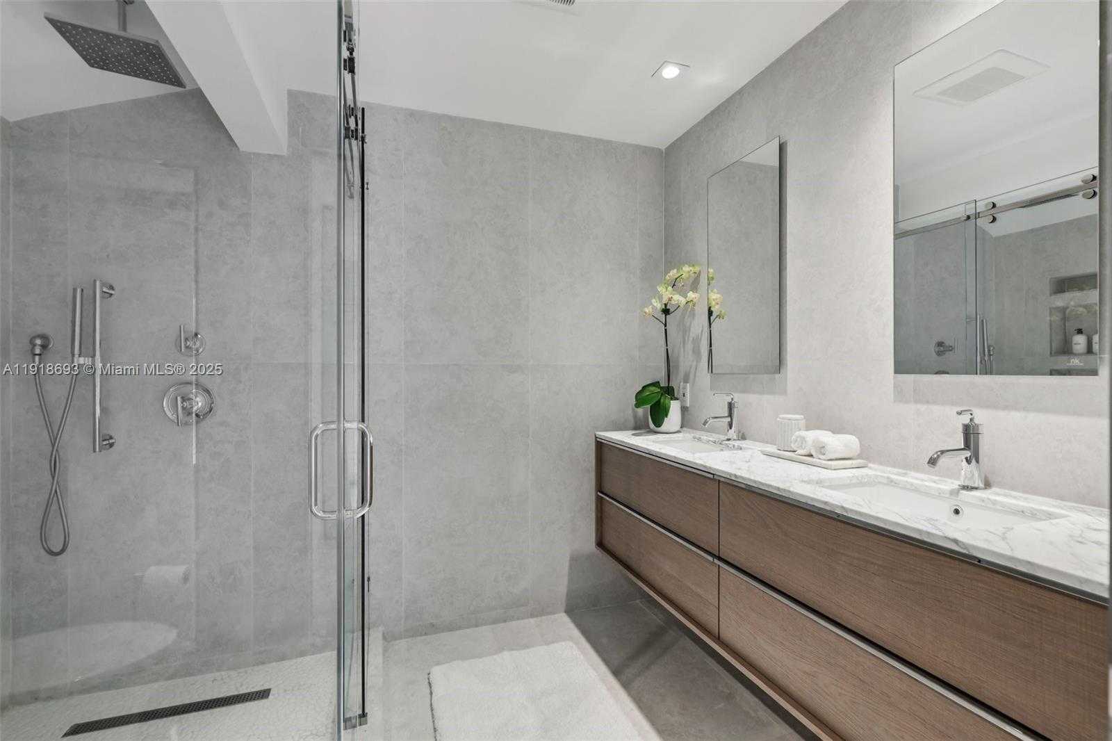 Small Image of 7123 RAIN FOREST DR #A, Boca Raton Number 32