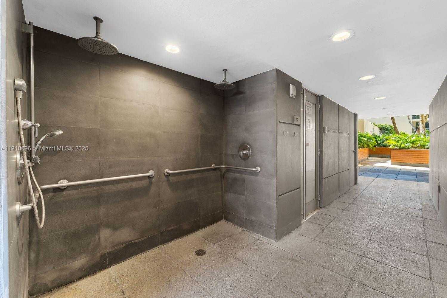 Small Image of 3470 EAST COAST AVE #H0402, Miami Number 25