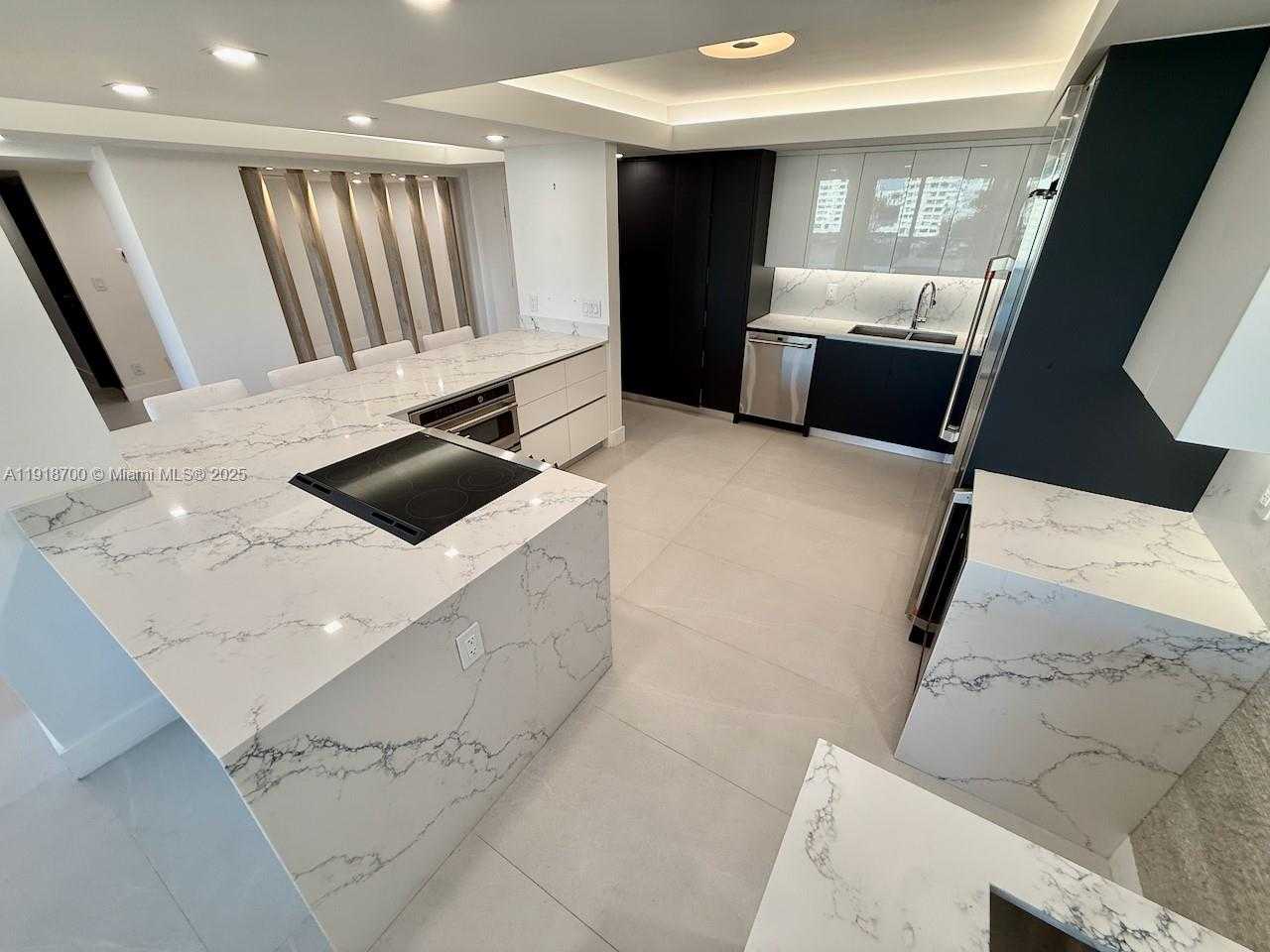 Small Image of 900 BAY DR #524, Miami Beach Number 11