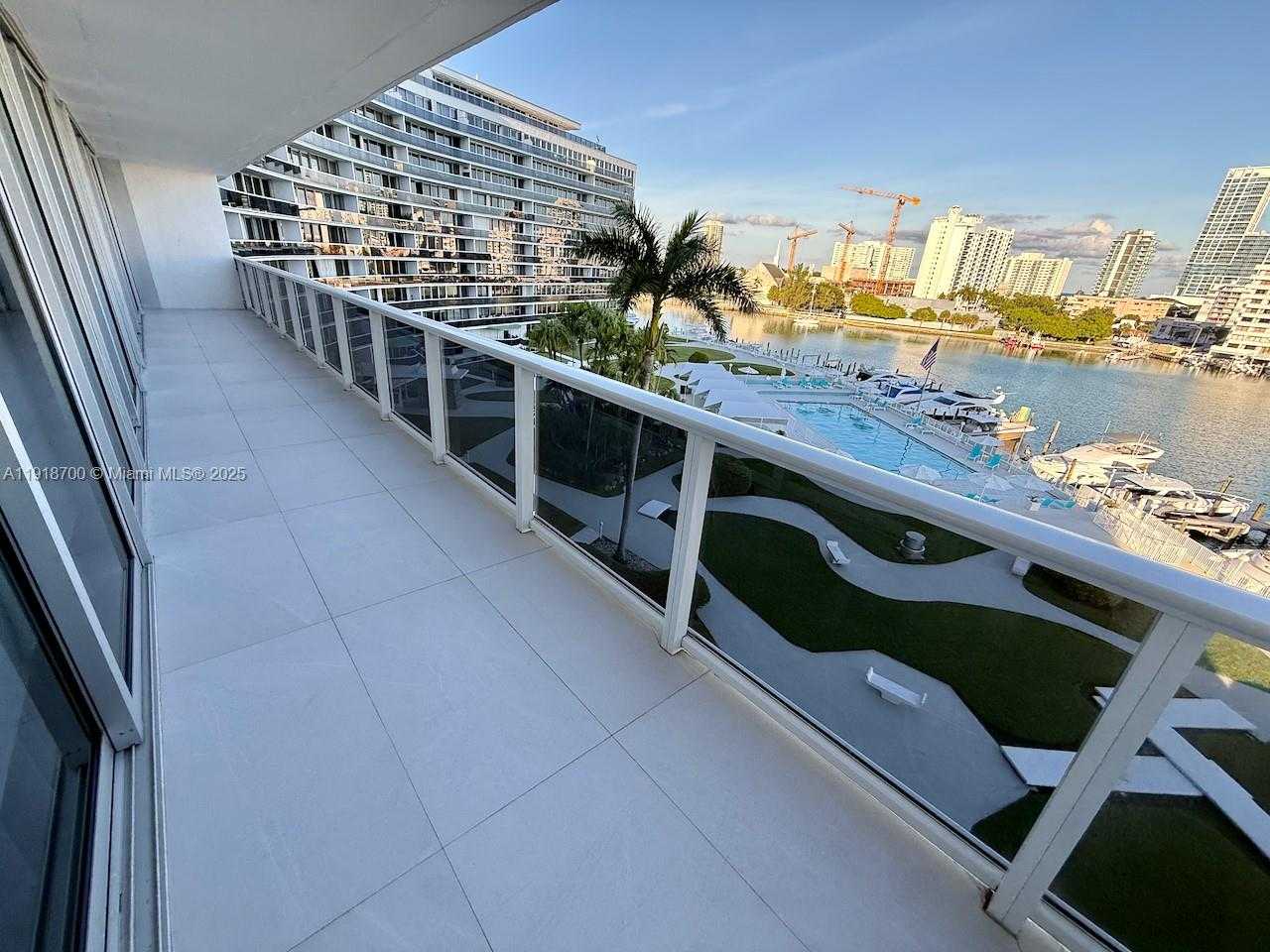Small Image of 900 BAY DR #524, Miami Beach Number 22