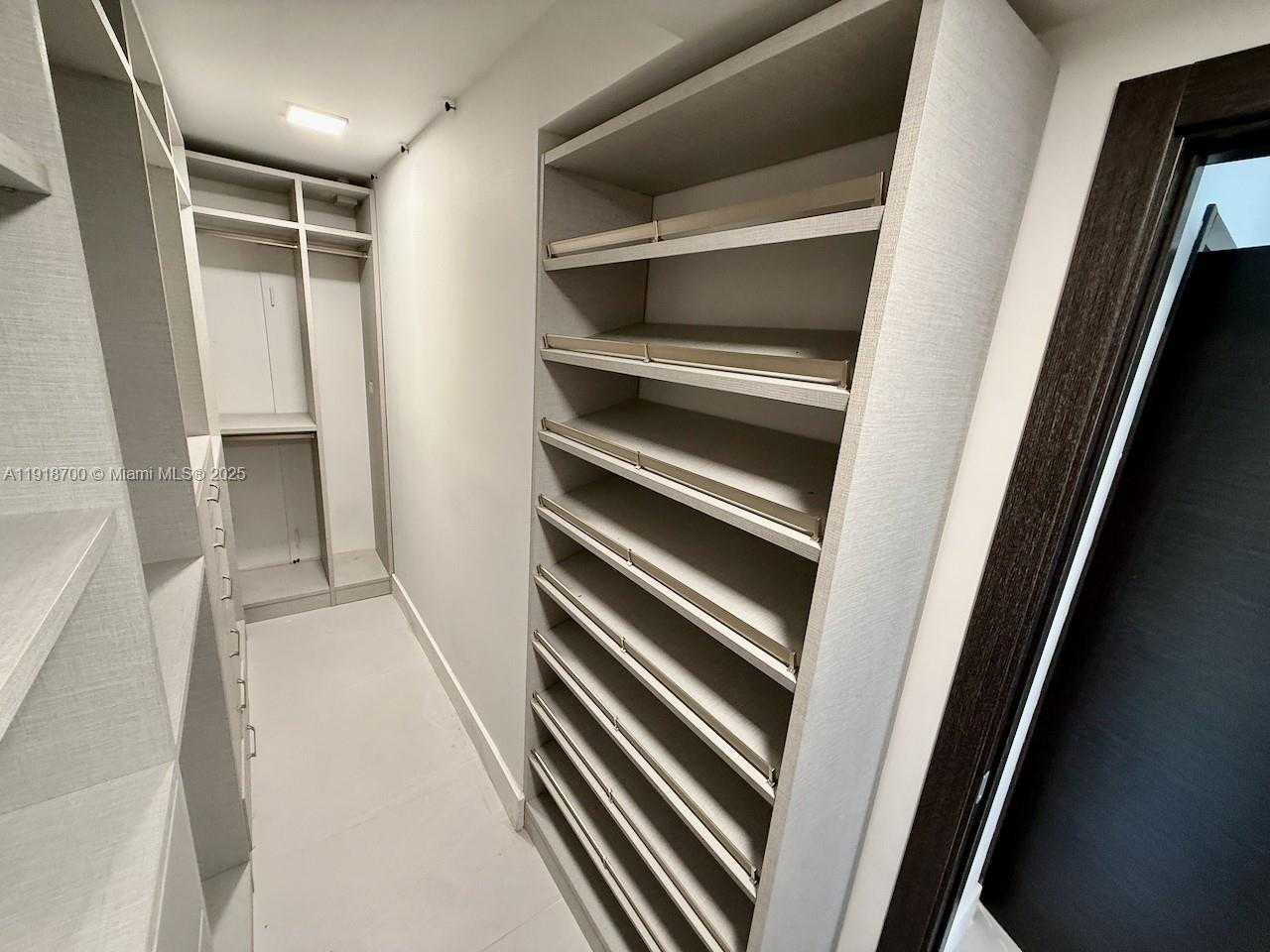 Small Image of 900 BAY DR #524, Miami Beach Number 35