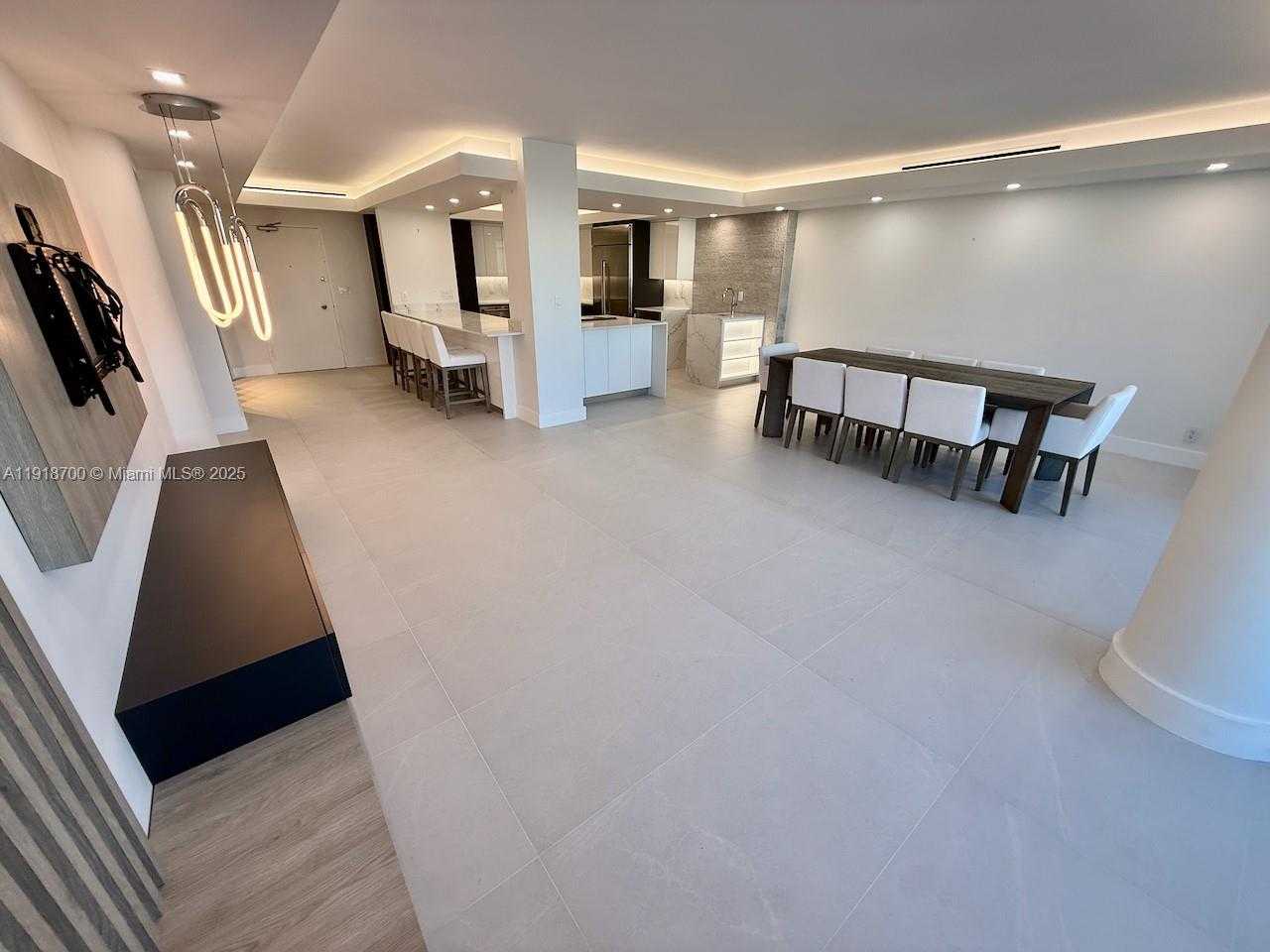 Small Image of 900 BAY DR #524, Miami Beach Number 6