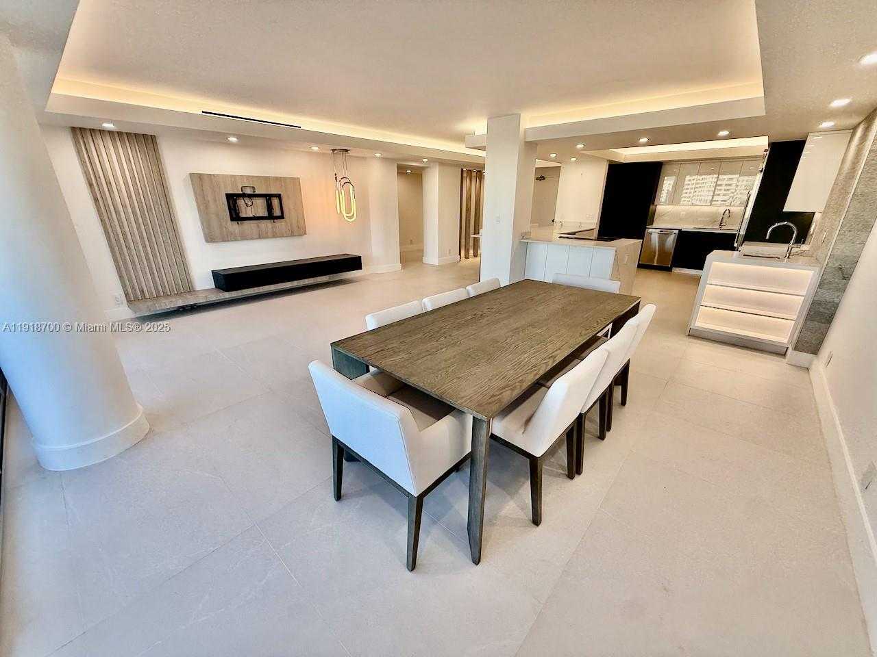 Small Image of 900 BAY DR #524, Miami Beach Number 7