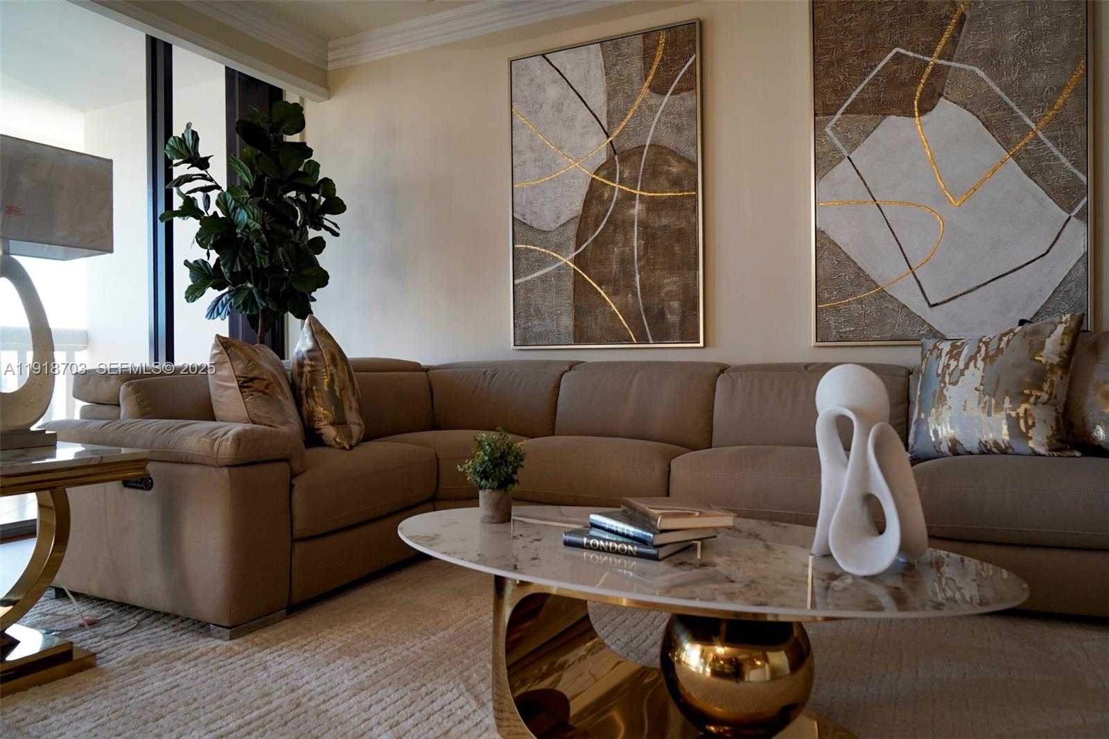 Small Image of 2000 ISLAND BLVD #3004, Aventura Number 39