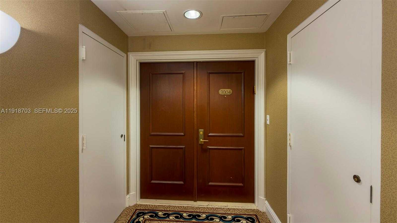 Small Image of 2000 ISLAND BLVD #3004, Aventura Number 9