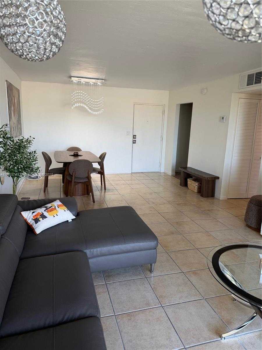 Small Image of 8411 NORTH WEST 8TH ST #405, Miami Number 8