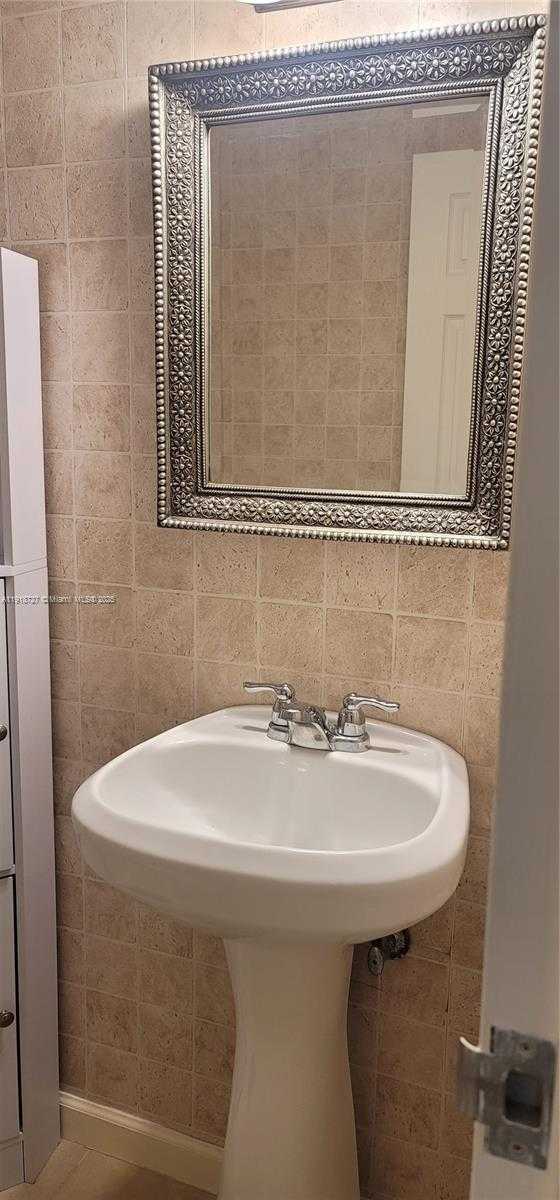 Imagen de Pequeño Objeto