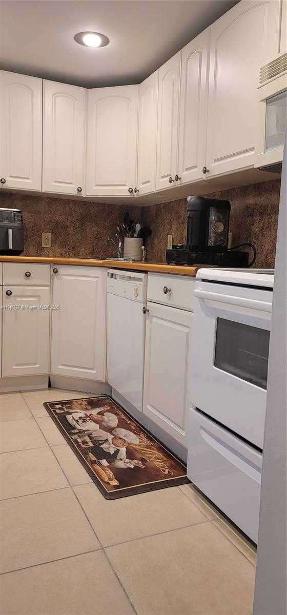 Imagen de Pequeño Objeto