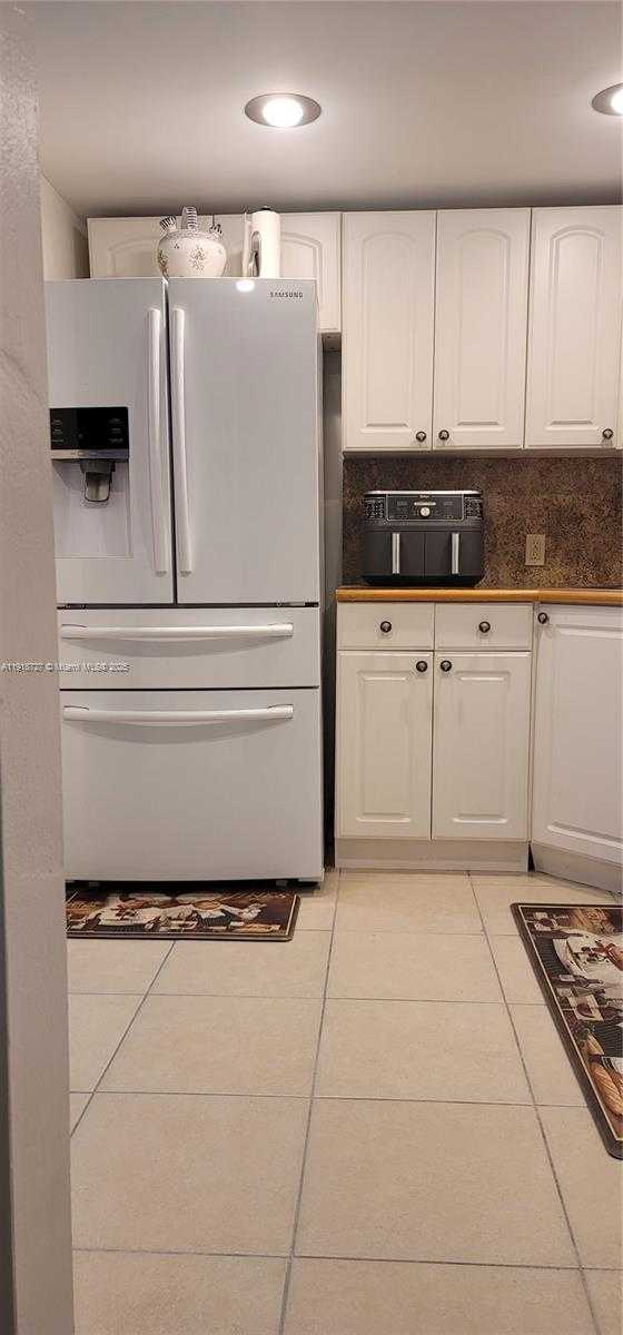 Imagen de Pequeño Objeto