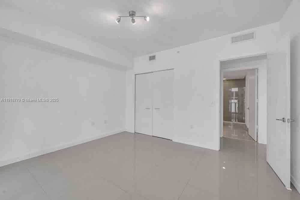 Small Image of 201 SOUTH WEST 17TH RD #302, Miami Number 11