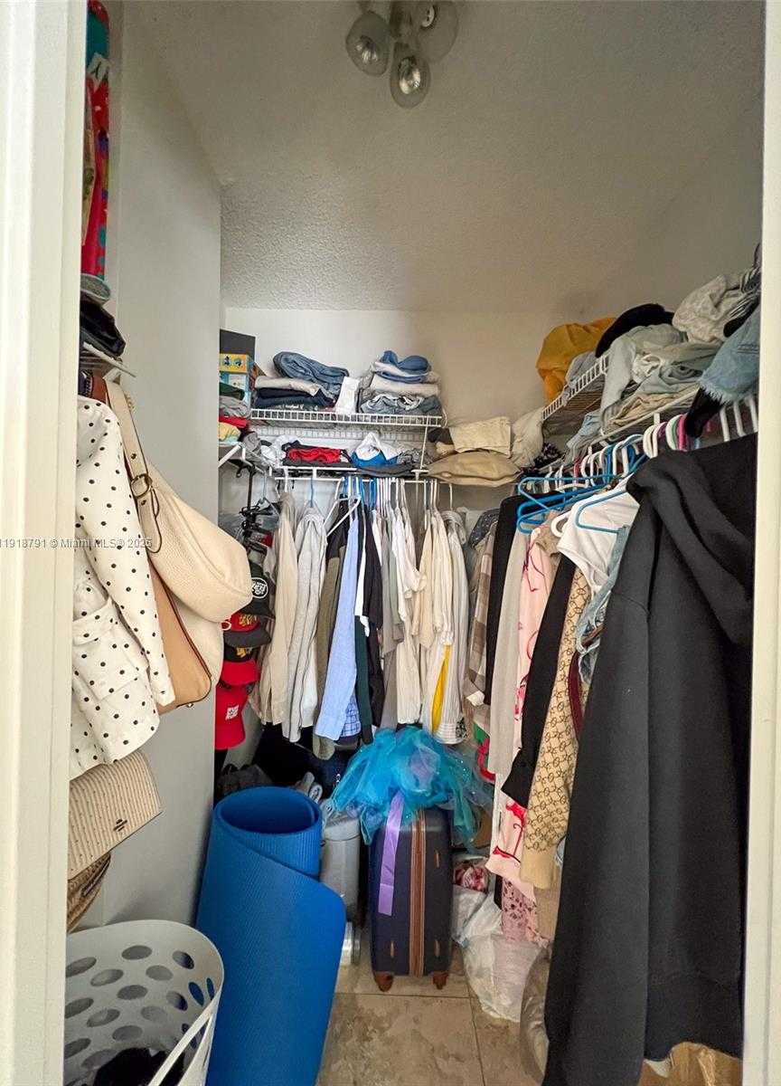 Small Image of 701 THREE ISLANDS BLVD #506, Hallandale Beach Number 17