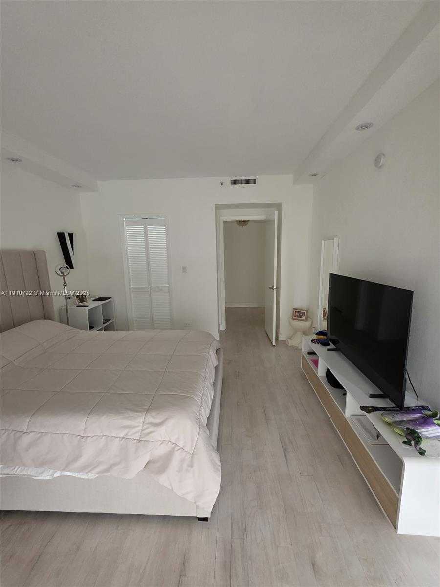 Small Image of 20191 EAST COUNTRY CLUB DR #403, Aventura Number 14