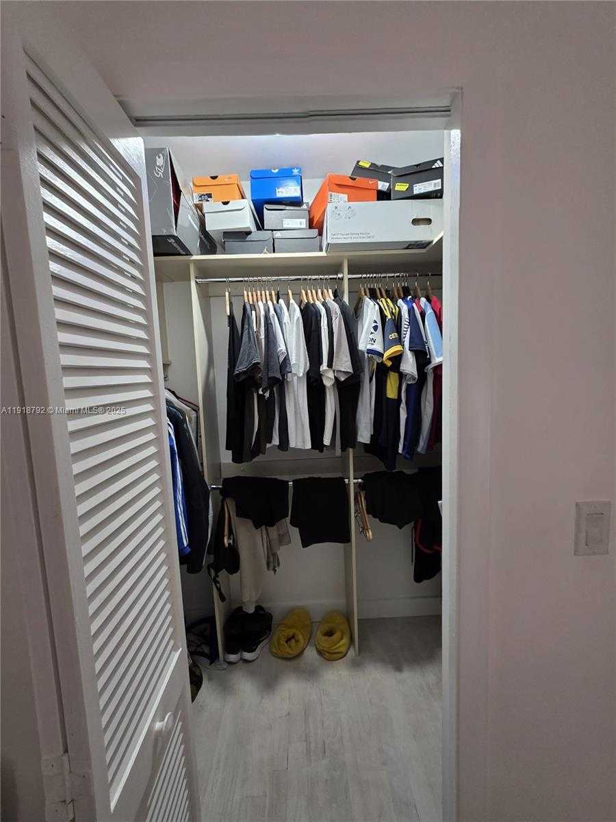 Small Image of 20191 EAST COUNTRY CLUB DR #403, Aventura Number 15