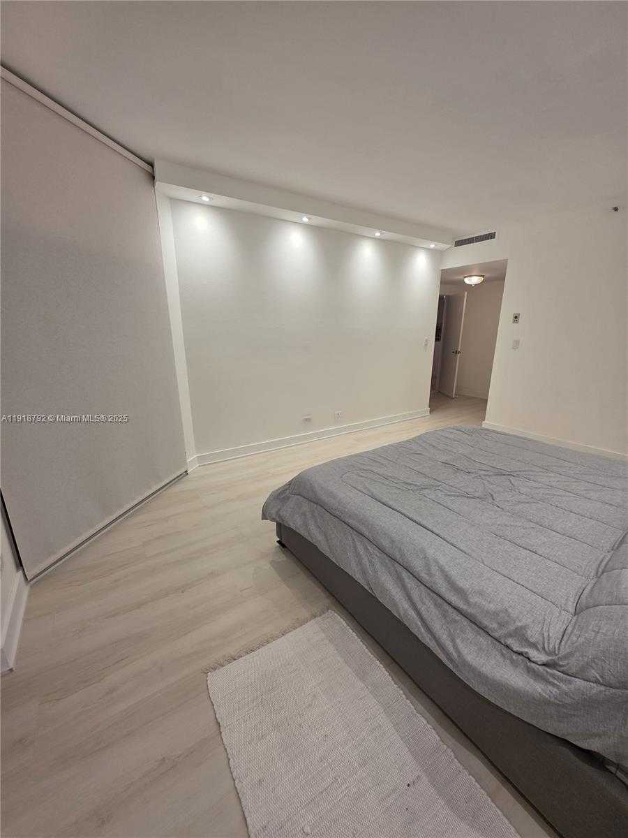 Small Image of 20191 EAST COUNTRY CLUB DR #403, Aventura Number 21