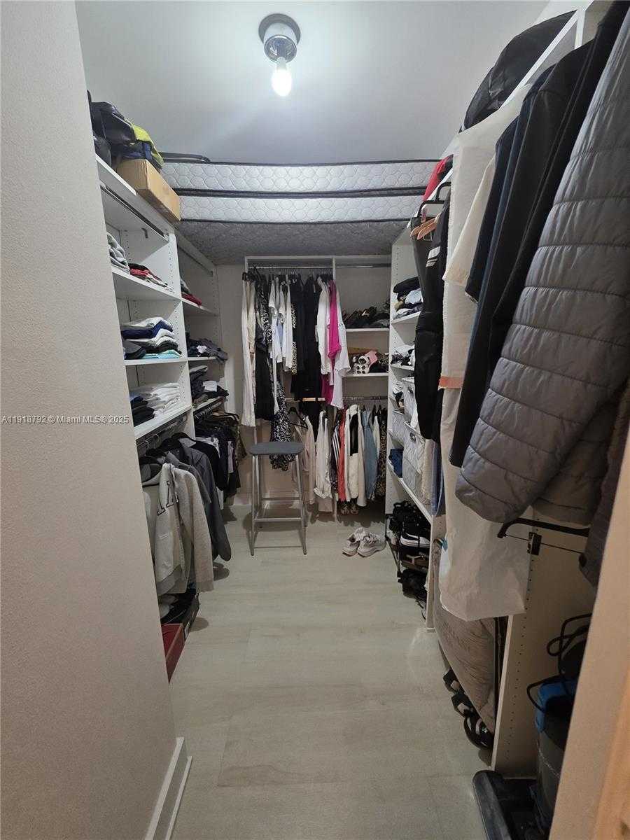 Small Image of 20191 EAST COUNTRY CLUB DR #403, Aventura Number 24