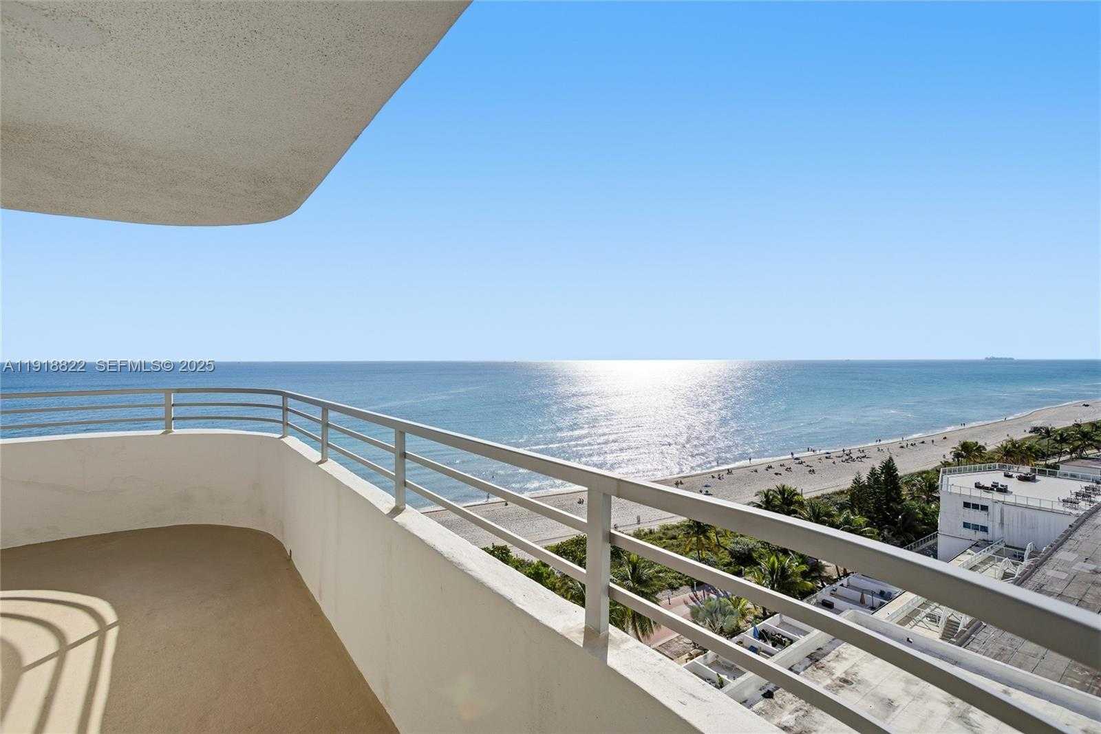 Small Image of 5555 COLLINS AVE #12N, Miami Beach Number 10
