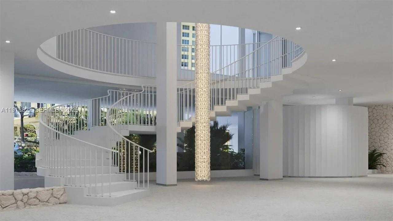 Small Image of 5555 COLLINS AVE #12N, Miami Beach Number 43
