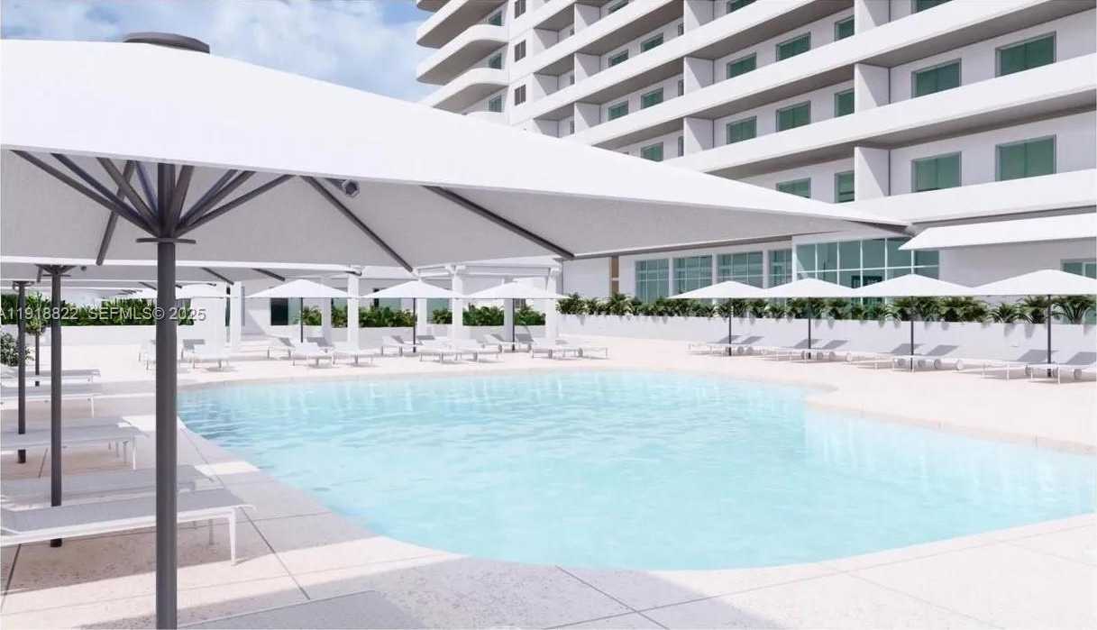 Small Image of 5555 COLLINS AVE #12N, Miami Beach Number 47