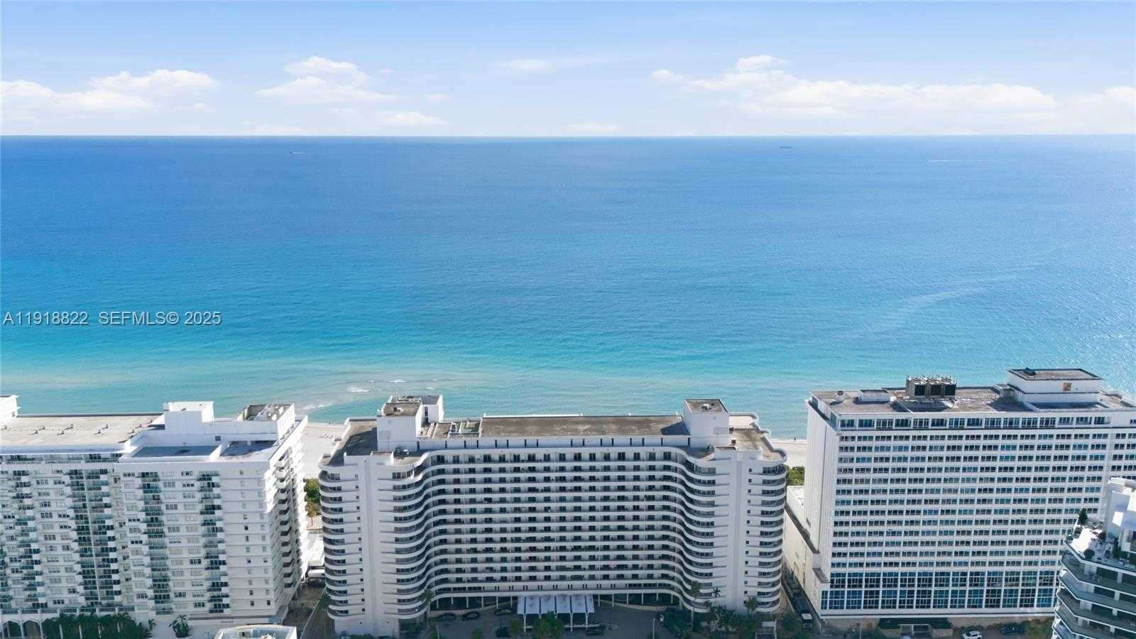 Small Image of 5555 COLLINS AVE #12N, Miami Beach Number 6